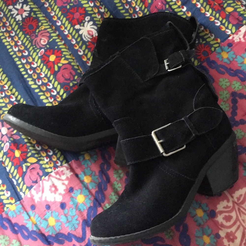 DV Black leather SUEDE biker boots size 7.5